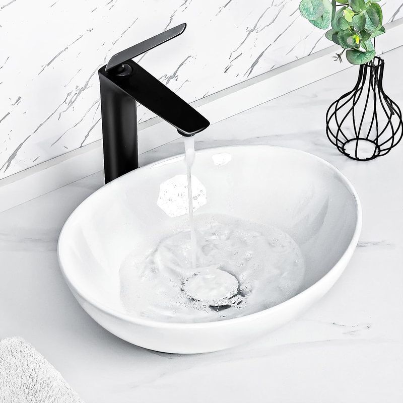 Bathroom Modern Above Counter White Porcelain Ceramic Vanity Bowl Art Basin with Pop-Up Drain Lavabo Oval Vessel Sink Egg Shape Bathroom Bathroom Modern Above Counter White Porcelain Ceramic Vanity Bowl Art Basin with Pop-Up Drain Lavabo