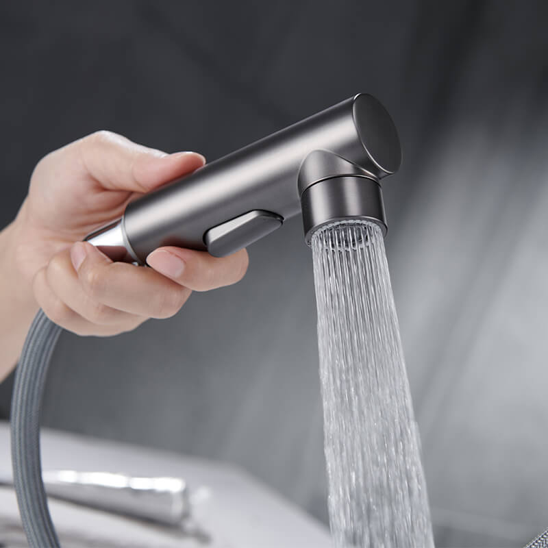 Bathroom Gunmetal Grey Rotatable Single Handle Hot And Cold Spray Pull Out Basin Sink Faucet faucet for bathroom American style low lead copper gray pull-out bathroom faucet