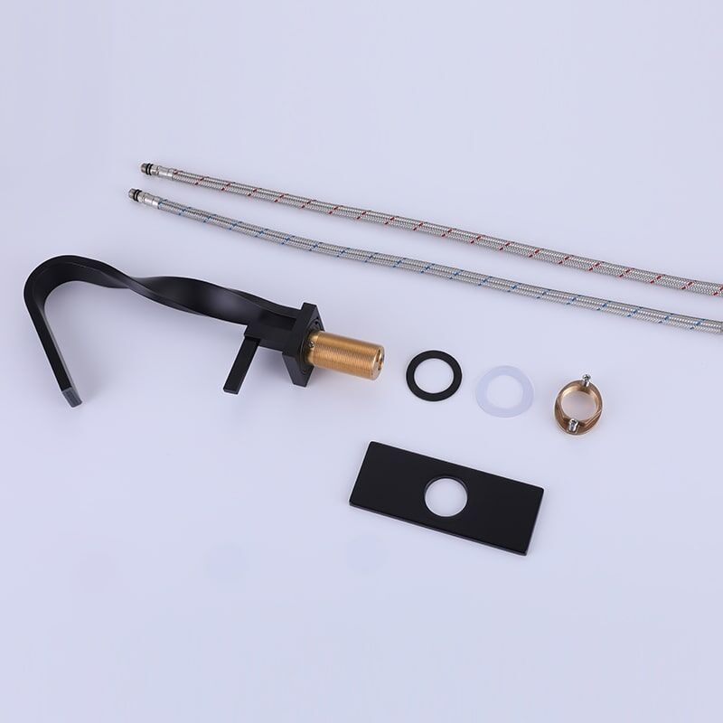 Wholesale Sanitary Ware Faucet Brass Distorted Waterfall Sink Faucets wholesale sanitary ware Faucet Brass Distorted Waterfall Basin Faucet 2 Wholesale Sanitary Ware Faucet Brass Distorted Waterfall Sink Faucets - Image 4