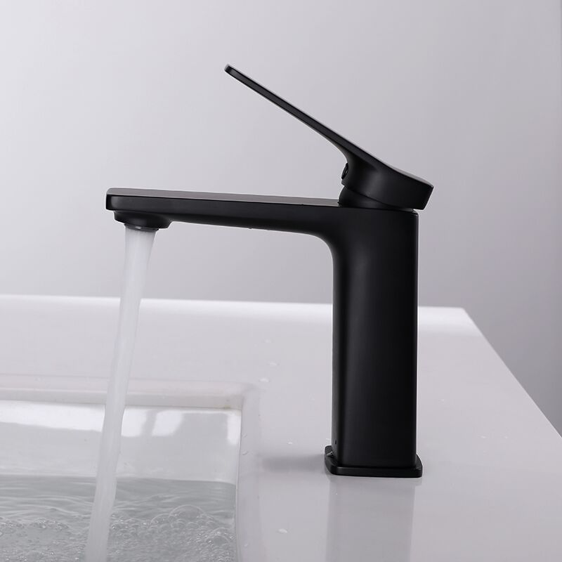 Hot Sale Bathroom Basin Faucet Single Handle Cold And Hot Water Basin Mixer Faucet Black Matte Black Brass Body Basin Faucet Single Hole Hot and Cold water vanity basin mixer Bathroom Faucet Tap 2 Hot Sale Bathroom Basin Faucet Single Handle Cold And Hot Water Basin Mixer Faucet Black