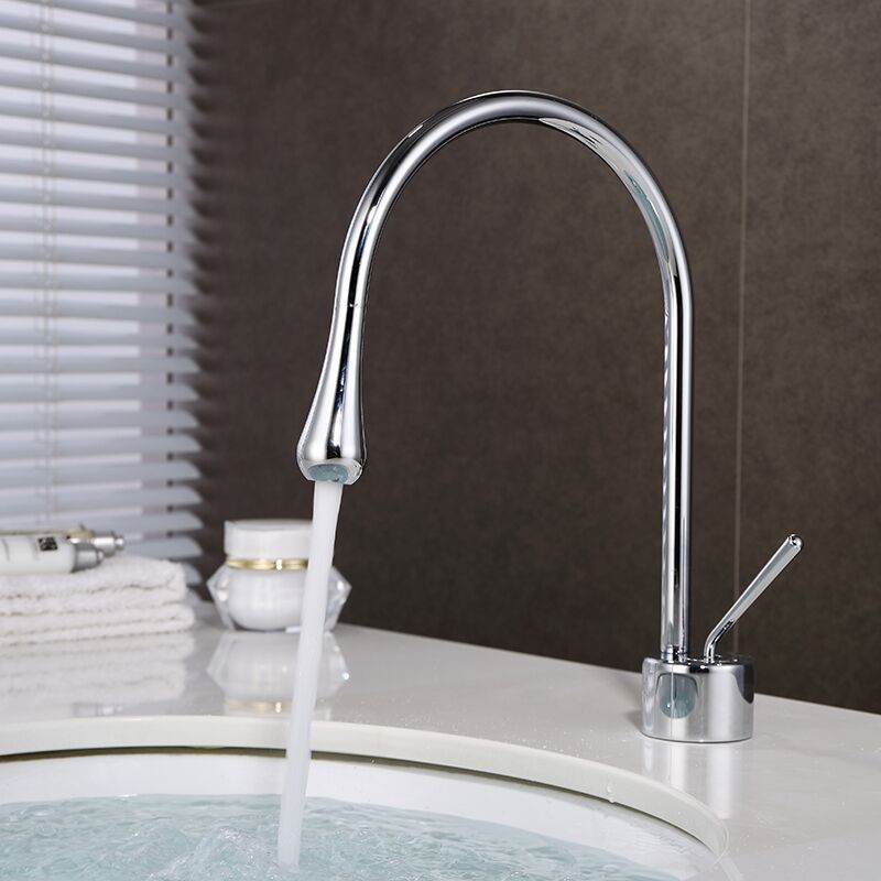 Luxury Golden Single Handle Washbasin Water Tap Sink Mixer Taps Faucets Brass Bathroom Basin Faucet watermark tapware commercial 1 hole mixer tap pull down hot and cold water taps copper chrome kitchen sink faucet
